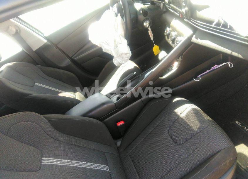 Photo 5 of 2023 Hyundai Elantra SE (VIN KMHLL4AG7PU540676)