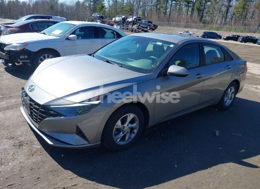 Photo 2 of 2021 Hyundai Elantra SE (VIN KMHLL4AG8MU181236)
