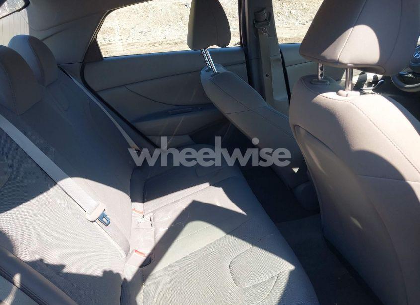 Photo 8 of 2021 Hyundai Elantra SE (VIN KMHLL4AG8MU181236)