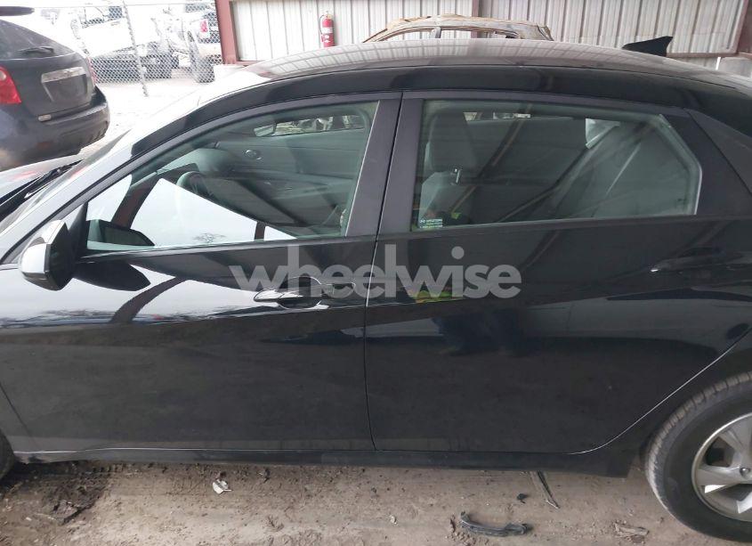 Photo 14 of 2022 Hyundai Elantra SE (VIN KMHLL4AG9NU325040)