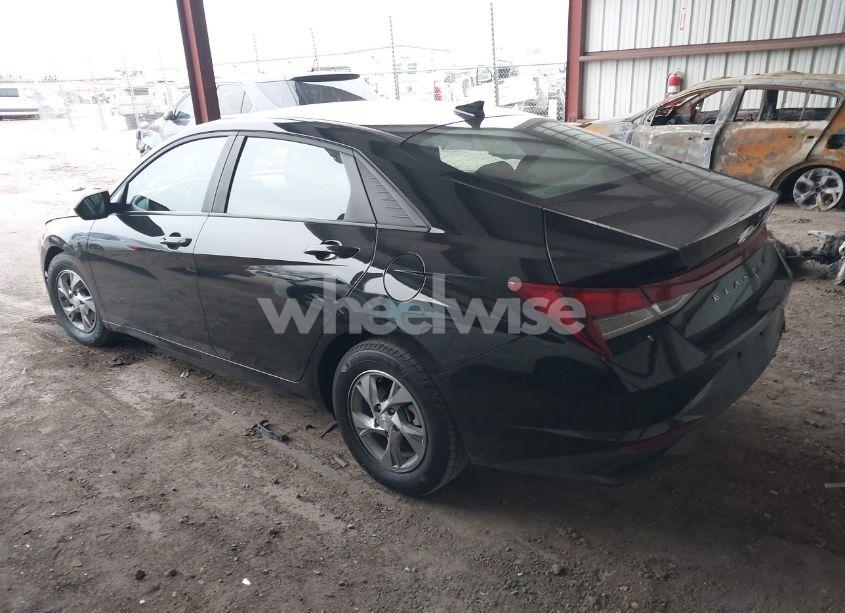 Photo 3 of 2022 Hyundai Elantra SE (VIN KMHLL4AG9NU325040)