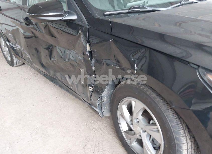 Photo 6 of 2022 Hyundai Elantra SE (VIN KMHLL4AG9NU325040)