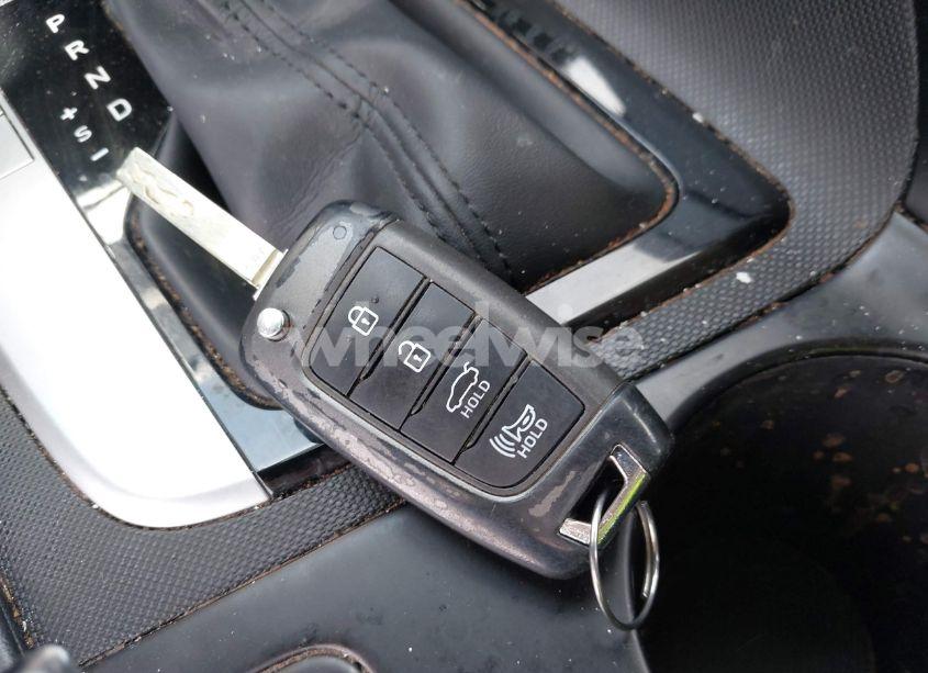 Photo 11 of 2021 Hyundai Elantra SE (VIN KMHLL4AGXMU178032)