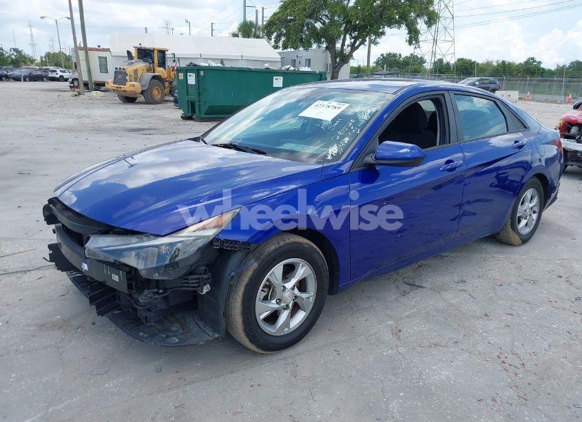 Photo 2 of 2021 Hyundai Elantra SE (VIN KMHLL4AGXMU178032)