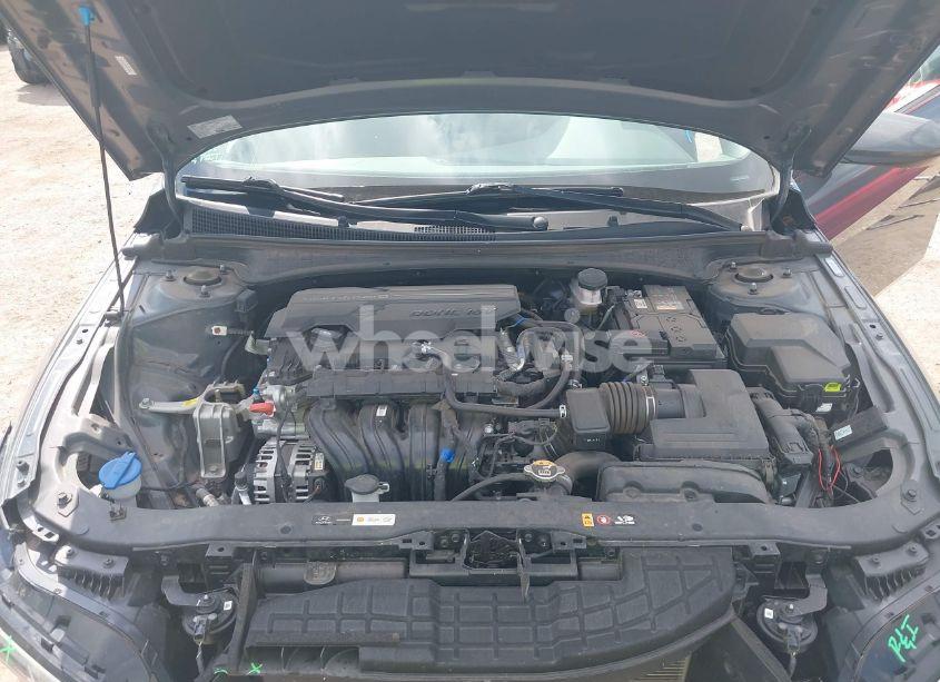 Photo 10 of 2024 Hyundai Elantra SE (VIN KMHLL4DG0RU784796)