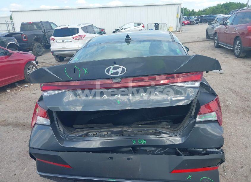 Photo 16 of 2024 Hyundai Elantra SE (VIN KMHLL4DG0RU784796)