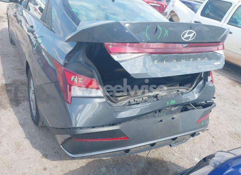 Photo 6 of 2024 Hyundai Elantra SE (VIN KMHLL4DG0RU784796)