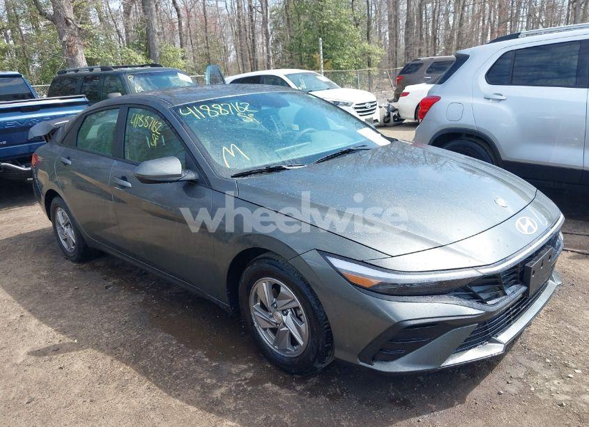 2025 Hyundai Elantra SE (VIN KMHLL4DG0SU855615) main photo