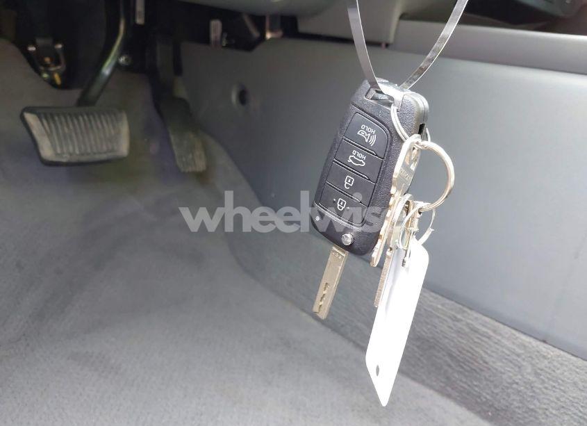 Photo 11 of 2025 Hyundai Elantra SE (VIN KMHLL4DG0SU855615)