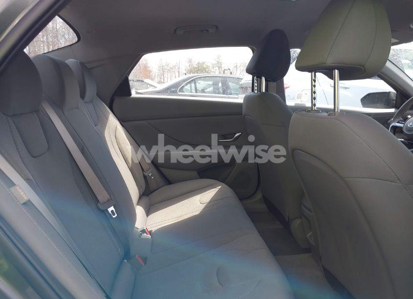 Photo 8 of 2025 Hyundai Elantra SE (VIN KMHLL4DG0SU855615)