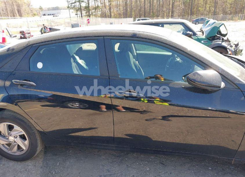 Photo 13 of 2025 Hyundai Elantra SE (VIN KMHLL4DG0SU864024)