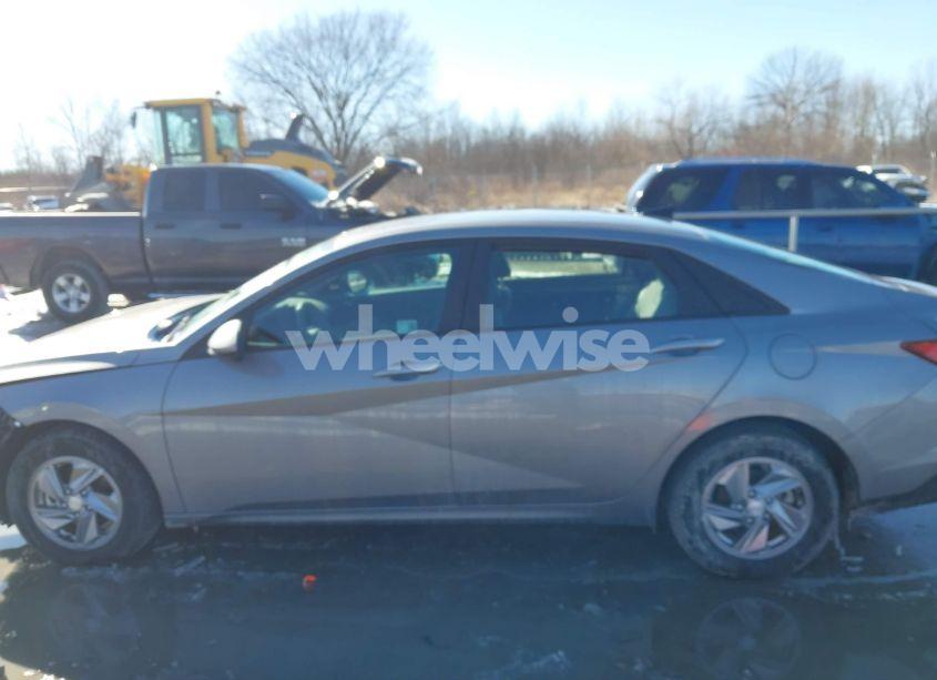 Photo 15 of 2024 Hyundai Elantra SE (VIN KMHLL4DG2RU826658)