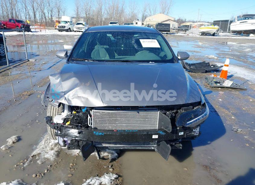 Photo 6 of 2024 Hyundai Elantra SE (VIN KMHLL4DG2RU826658)