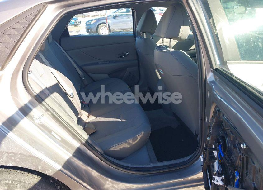 Photo 8 of 2024 Hyundai Elantra SE (VIN KMHLL4DG2RU826658)