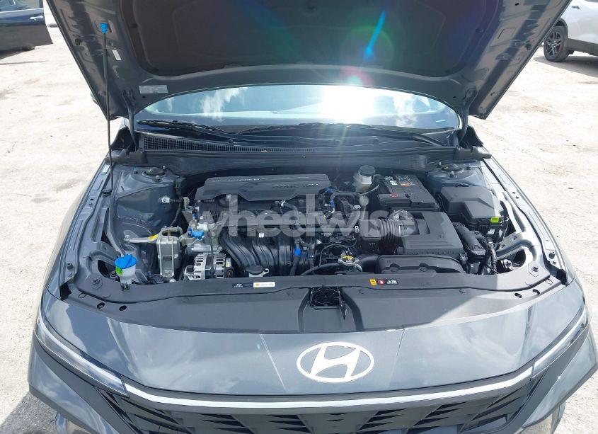 Photo 10 of 2025 Hyundai Elantra SE (VIN KMHLL4DG2SU883951)
