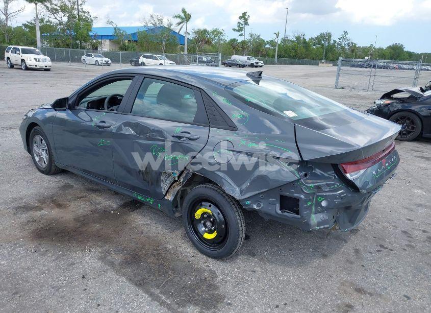 Photo 3 of 2025 Hyundai Elantra SE (VIN KMHLL4DG2SU883951)