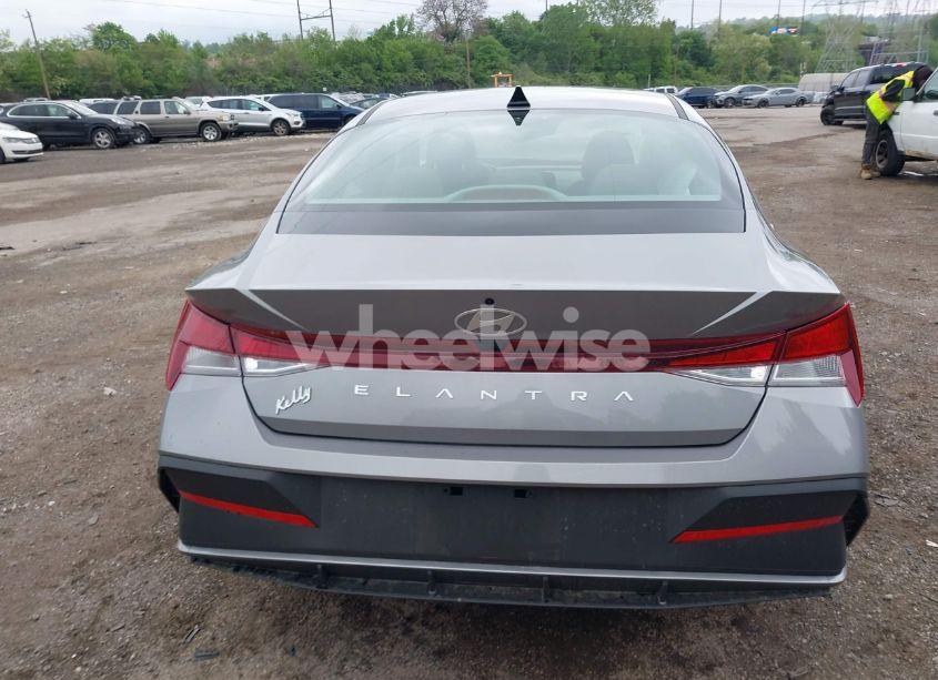 Photo 17 of 2025 Hyundai Elantra SE (VIN KMHLL4DG2SU938379)