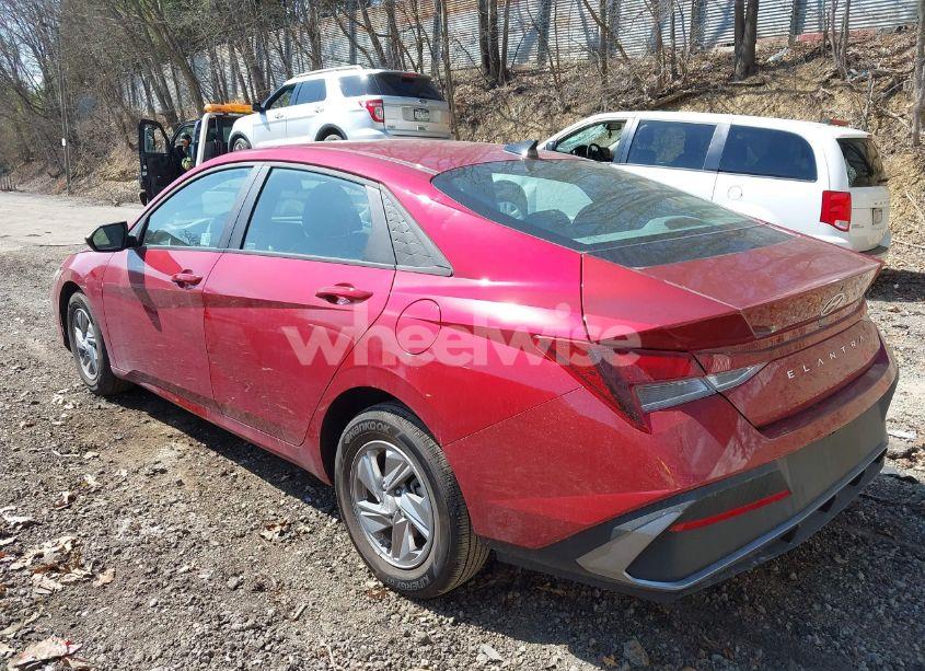 Photo 3 of 2025 Hyundai Elantra SE (VIN KMHLL4DG4SU856802)