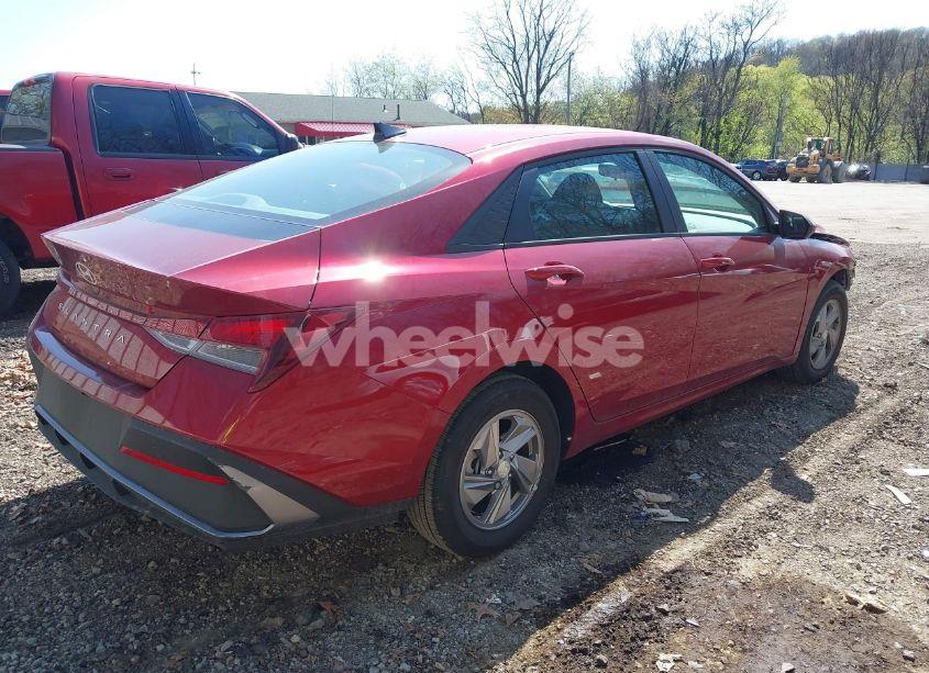 Photo 4 of 2025 Hyundai Elantra SE (VIN KMHLL4DG4SU856802)