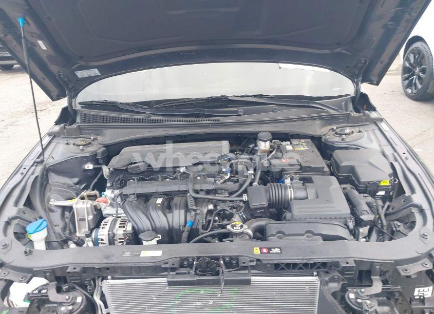 Photo 10 of 2024 Hyundai Elantra SE (VIN KMHLL4DG7RU739600)