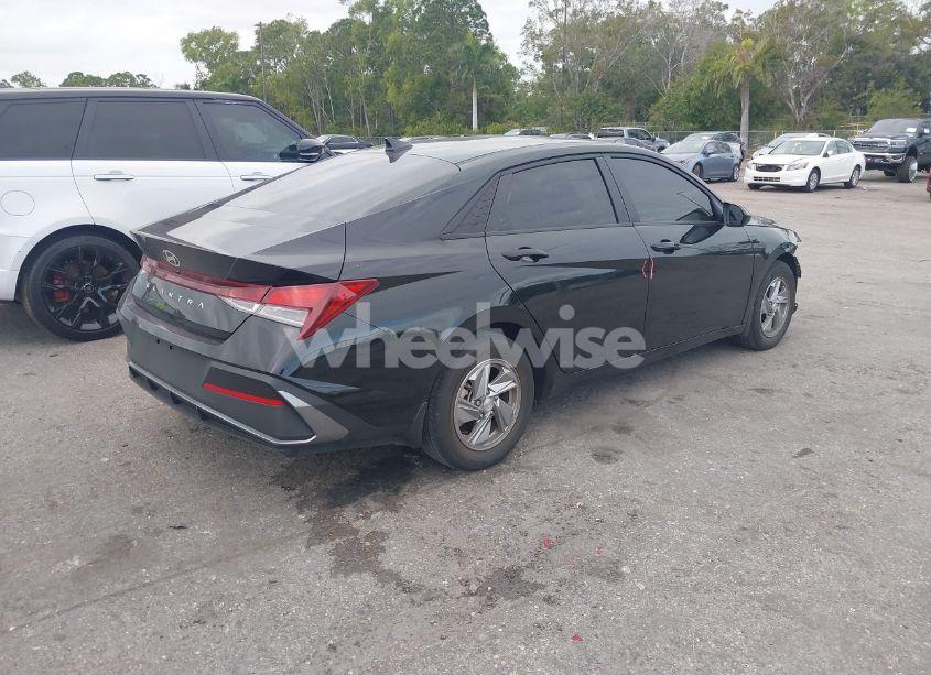 Photo 4 of 2024 Hyundai Elantra SE (VIN KMHLL4DG7RU739600)