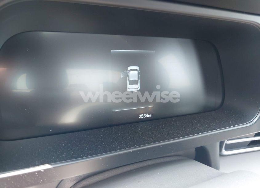 Photo 7 of 2024 Hyundai Elantra SE (VIN KMHLL4DG7RU844685)