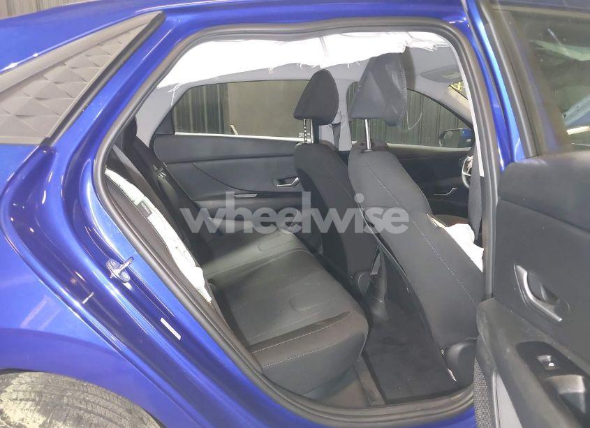 Photo 8 of 2024 Hyundai Elantra SE (VIN KMHLL4DG8RU820329)