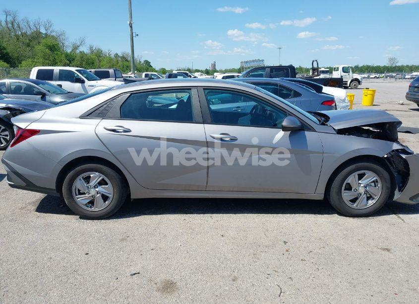 Photo 13 of 2024 Hyundai Elantra SE (VIN KMHLL4DGXRU851422)