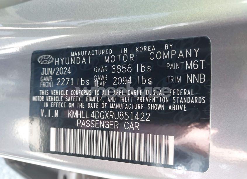 Photo 9 of 2024 Hyundai Elantra SE (VIN KMHLL4DGXRU851422)