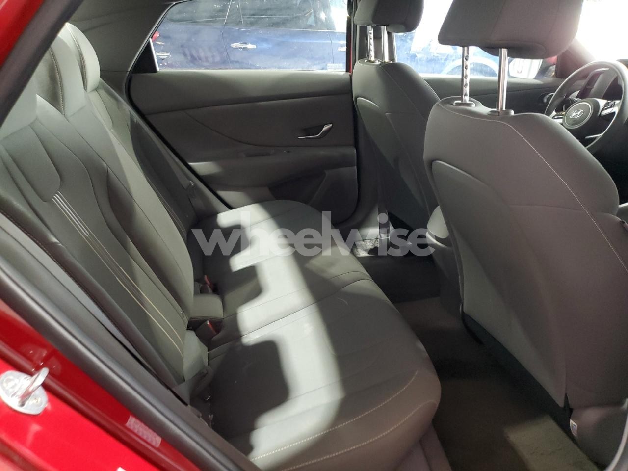 Photo 10 of 2021 HYUNDAI ELANTRA SEL (VIN KMHLM4AG0MU161575)