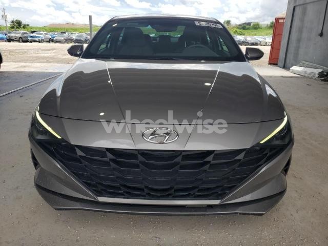 Photo 3 of 2023 HYUNDAI ELANTRA SEL (VIN KMHLM4AG0PU504549)