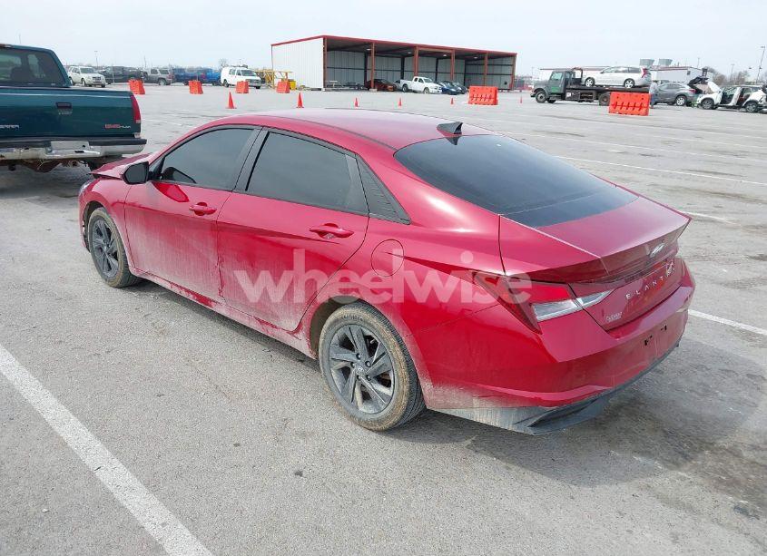 Photo 3 of 2022 Hyundai Elantra SEL (VIN KMHLM4AG1NU331122)