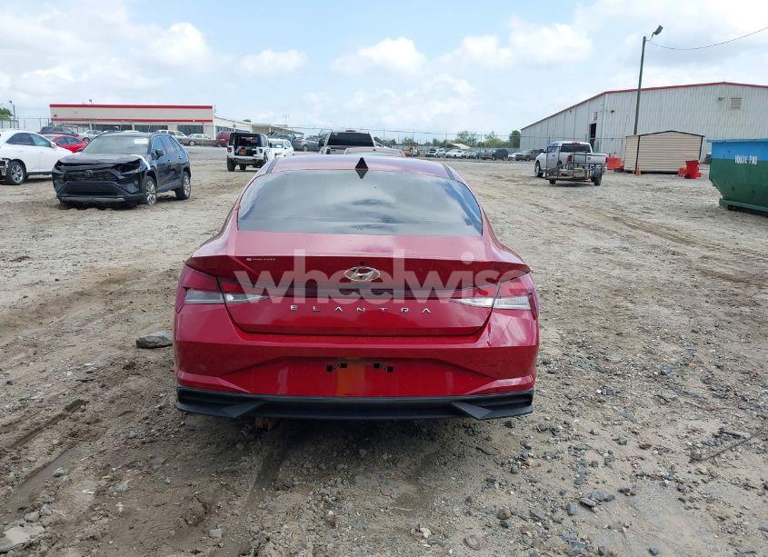 Photo 16 of 2021 Hyundai Elantra SEL (VIN KMHLM4AG4MU093197)