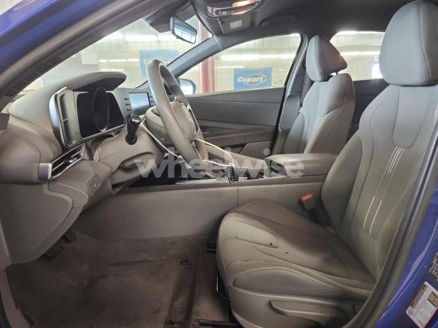 Photo 7 of 2023 HYUNDAI ELANTRA SEL (VIN KMHLM4AG6PU612321)