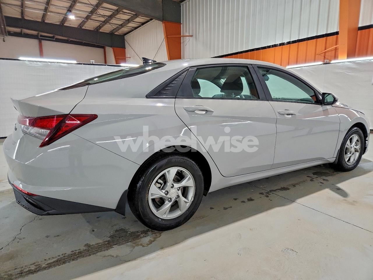 Photo 3 of 2023 HYUNDAI ELANTRA SEL (VIN KMHLM4AG8PU484437)
