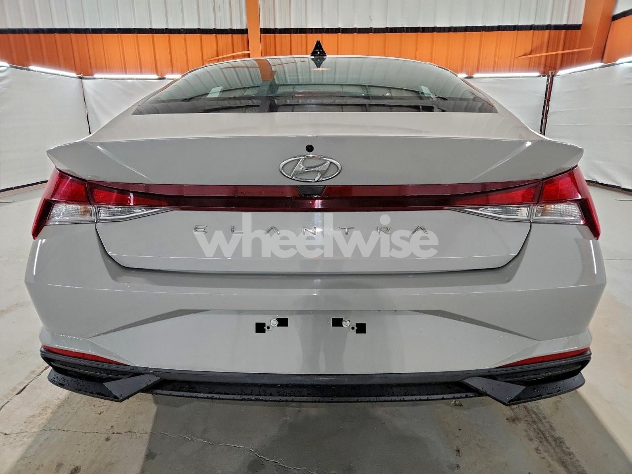 Photo 6 of 2023 HYUNDAI ELANTRA SEL (VIN KMHLM4AG8PU484437)