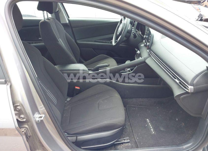 Photo 5 of 2023 Hyundai Elantra SEL (VIN KMHLM4AG8PU555989)