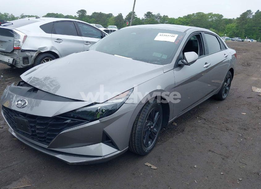 Photo 2 of 2022 Hyundai Elantra SEL (VIN KMHLM4AG9NU283367)