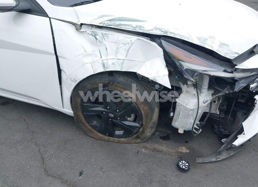 Photo 20 of 2023 Hyundai Elantra HYBRID BLUE (VIN KMHLM4AJXPU077943)