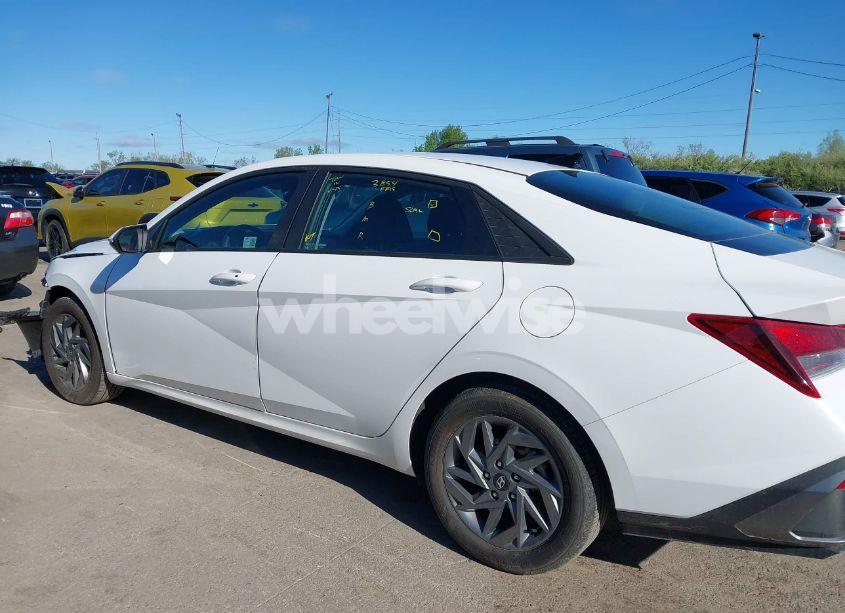 Photo 15 of 2024 Hyundai Elantra SEL (VIN KMHLM4DG0RU643353)