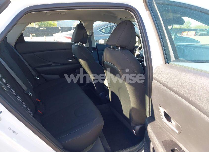 Photo 8 of 2024 Hyundai Elantra SEL (VIN KMHLM4DG0RU643353)