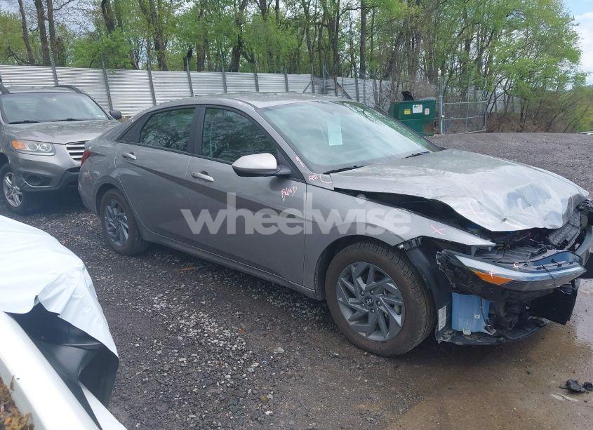 Photo 14 of 2024 Hyundai Elantra SEL (VIN KMHLM4DG1RU658587)