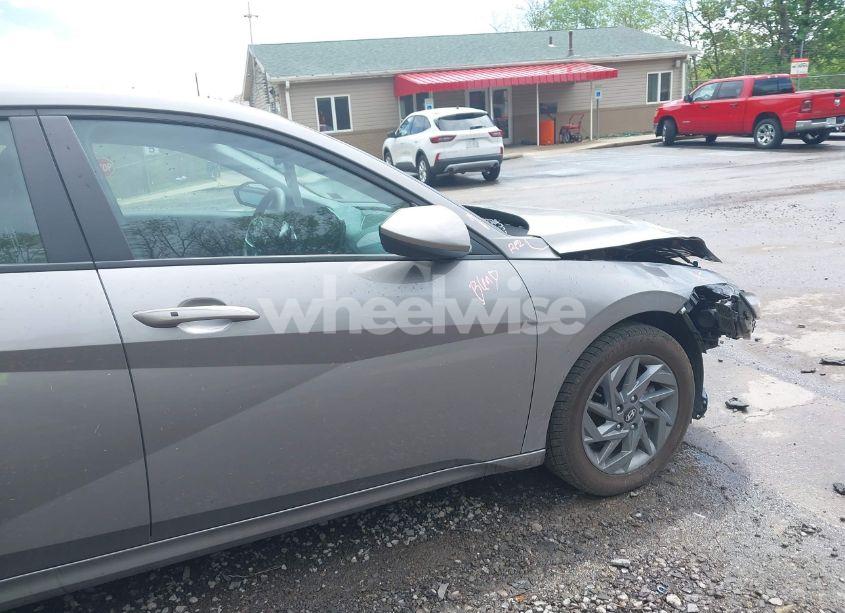 Photo 21 of 2024 Hyundai Elantra SEL (VIN KMHLM4DG1RU658587)