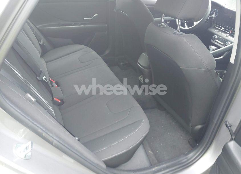 Photo 8 of 2024 Hyundai Elantra SEL (VIN KMHLM4DG1RU658587)