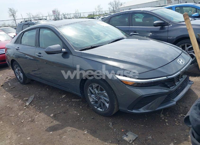 2024 Hyundai Elantra SEL (VIN KMHLM4DG1RU836627) main photo