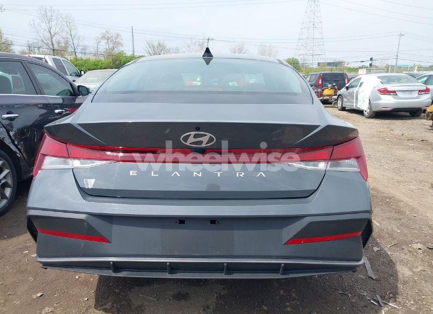 Photo 17 of 2024 Hyundai Elantra SEL (VIN KMHLM4DG1RU836627)