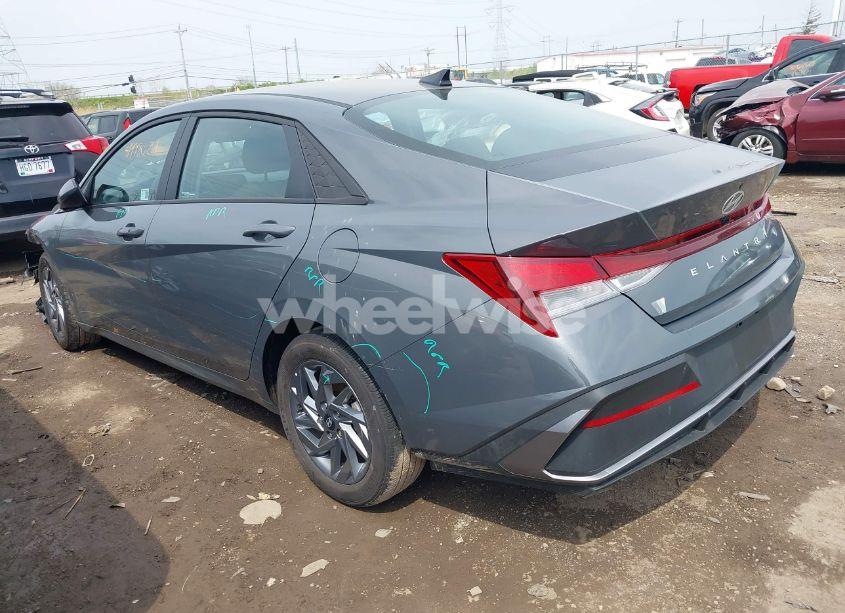 Photo 3 of 2024 Hyundai Elantra SEL (VIN KMHLM4DG1RU836627)