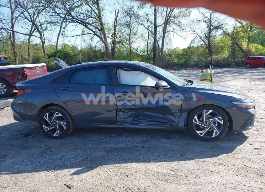 Photo 13 of 2025 Hyundai Elantra SEL SPORT (VIN KMHLM4DG1SU872002)