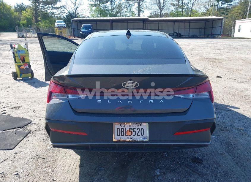 Photo 16 of 2025 Hyundai Elantra SEL SPORT (VIN KMHLM4DG1SU872002)