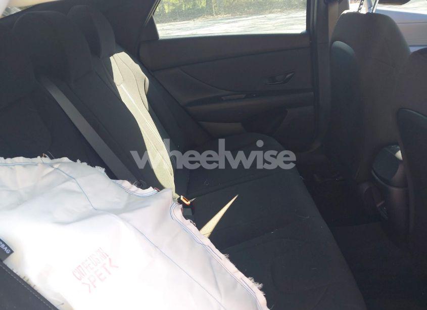 Photo 8 of 2025 Hyundai Elantra SEL SPORT (VIN KMHLM4DG1SU872002)